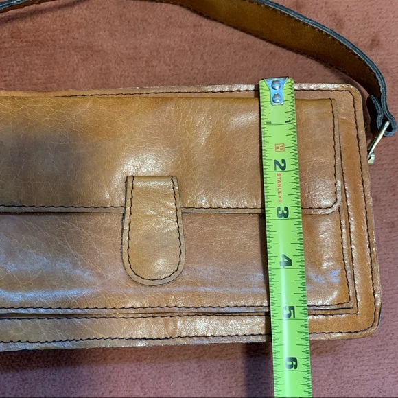 Vintage Faux Leather Crossbody Purse - Picture 13 of 13